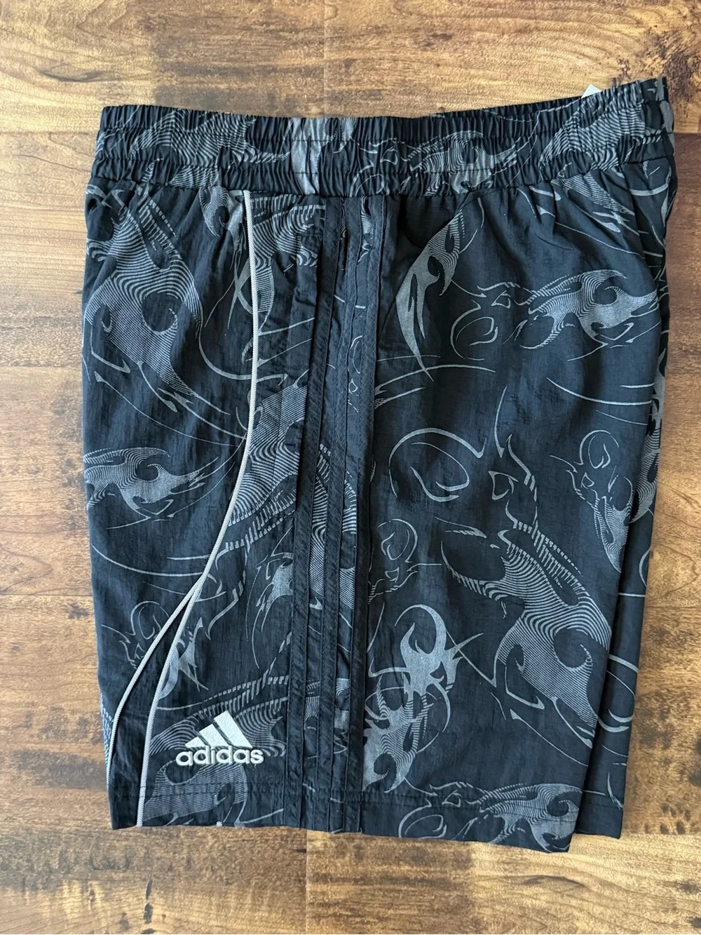 adidas lightweight athletic